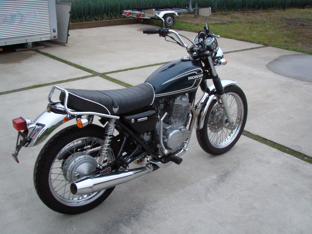 Купить мотоцикл Honda CB400SS 2002 фото 7